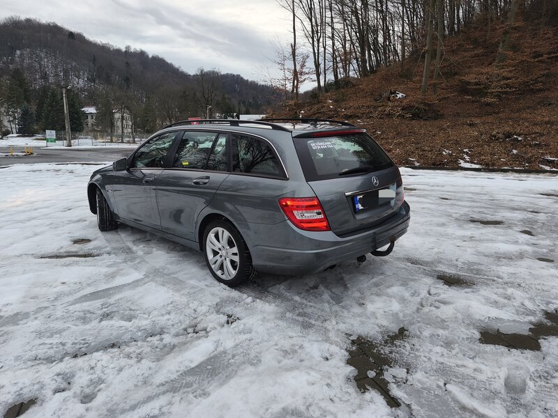 Mercedes-Benz C 180